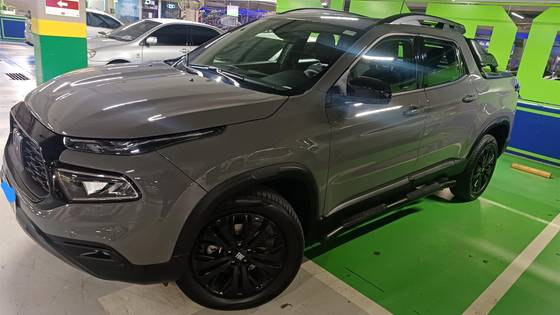 FIAT TORO 1.3 TURBO 270 FLEX VOLCANO AT6 FIAT TORO 1.3 TURBO 270 FLEX VOLCANO AT6